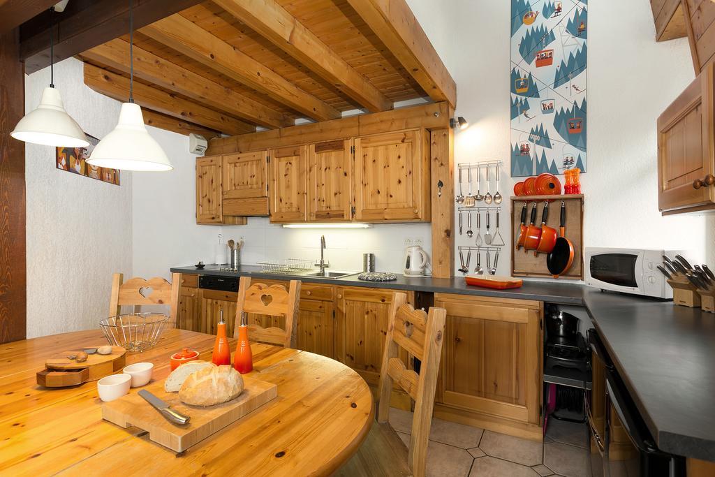 Apartment Vila 1 - Cosy Central Chamonix Loft Exterior photo