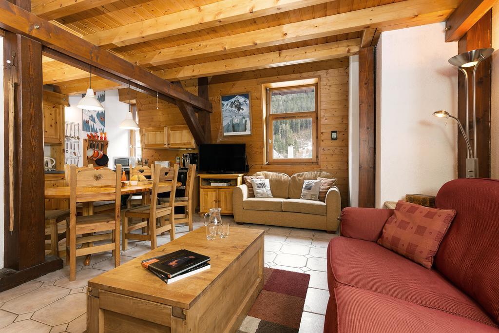 Apartment Vila 1 - Cosy Central Chamonix Loft Exterior photo